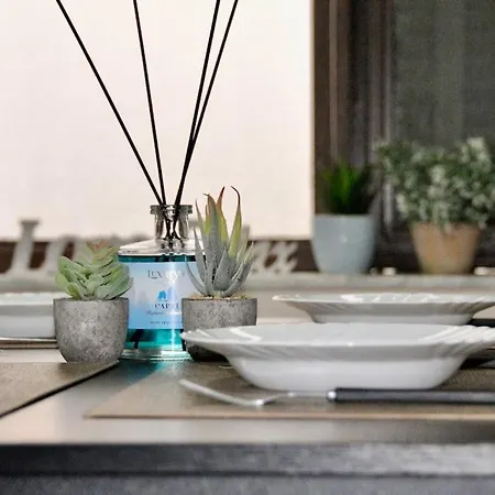 Apartment Metro 300m & Spaccanapoli 5min - Authentic Loft Naples