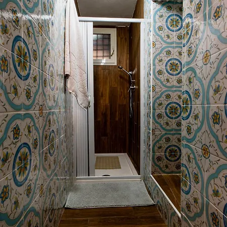 Appartement Metro 300m & Spaccanapoli 5min - Authentic Loft Naples