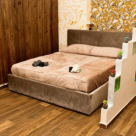 Metro 300m & Spaccanapoli 5min - Authentic Loft *